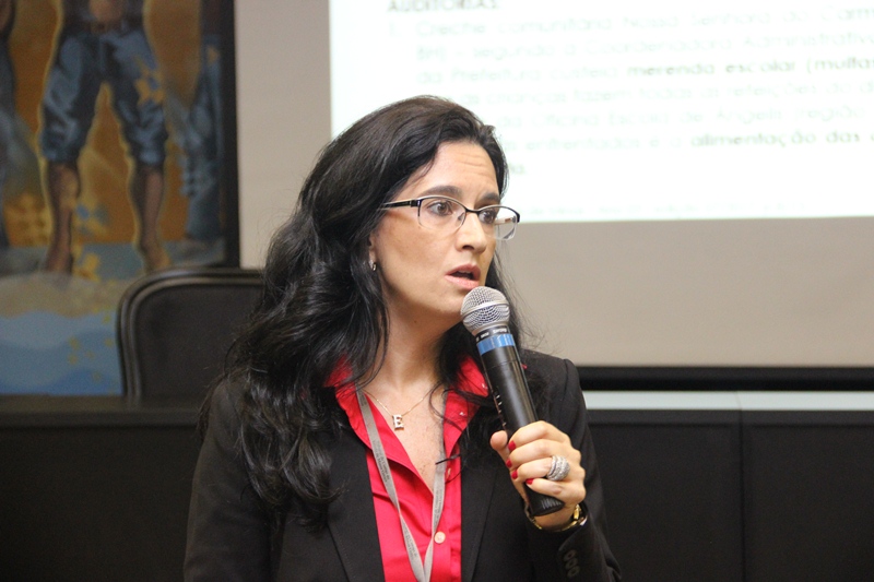 Coordenadora de Fiscalização de Editais de Licitação do TCEMG, Érica Apgaua (Foto: Karina Coutinho)